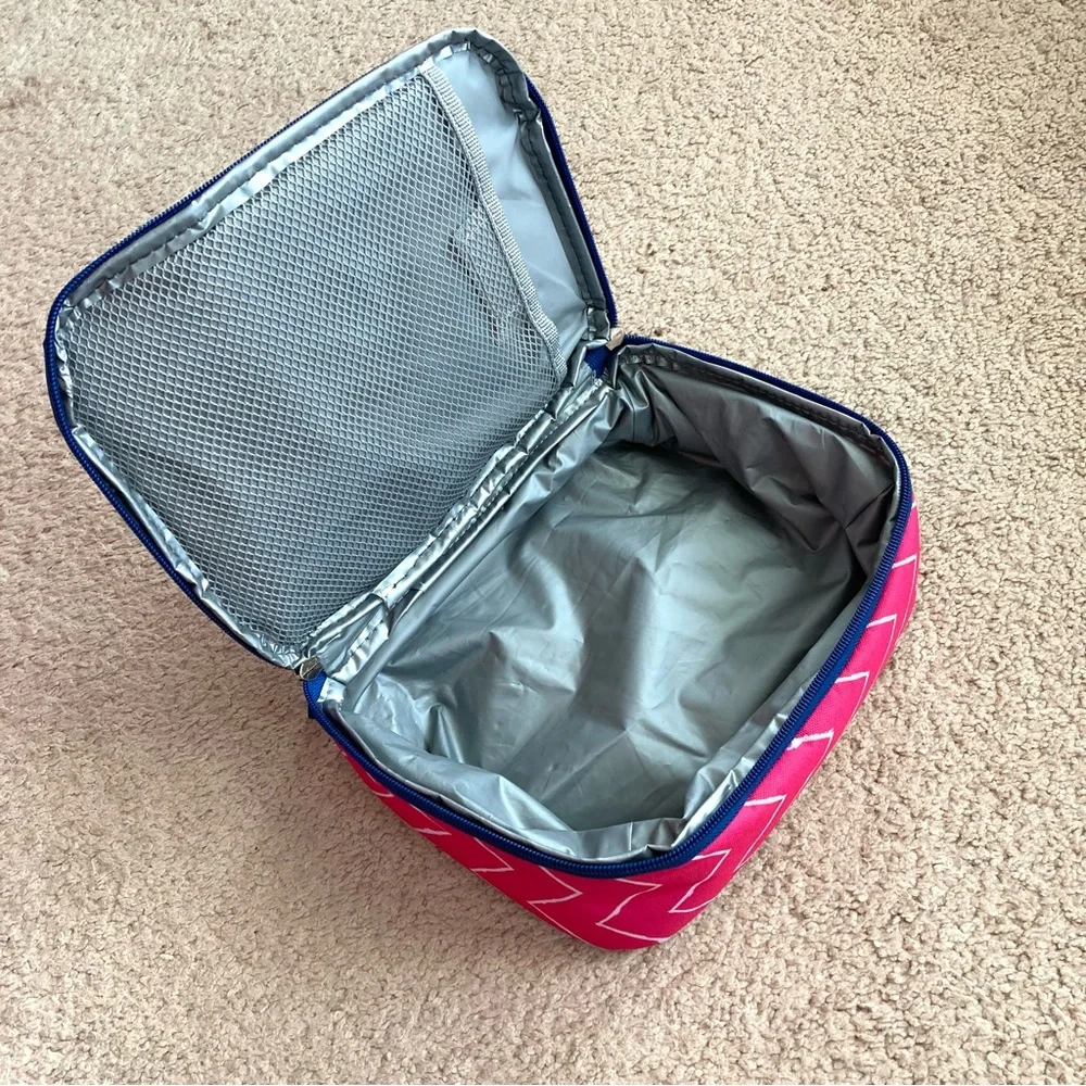 Insulated Navy & Pink Lunch Box Bag
